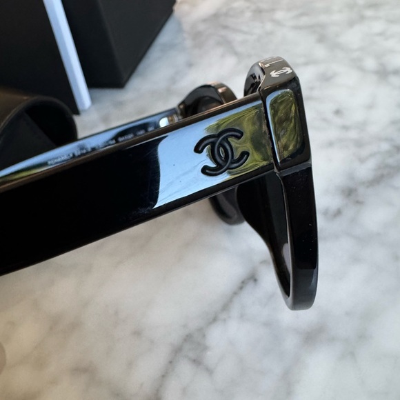 CHANEL Butterfly Sunglasses - Picture 6 of 8